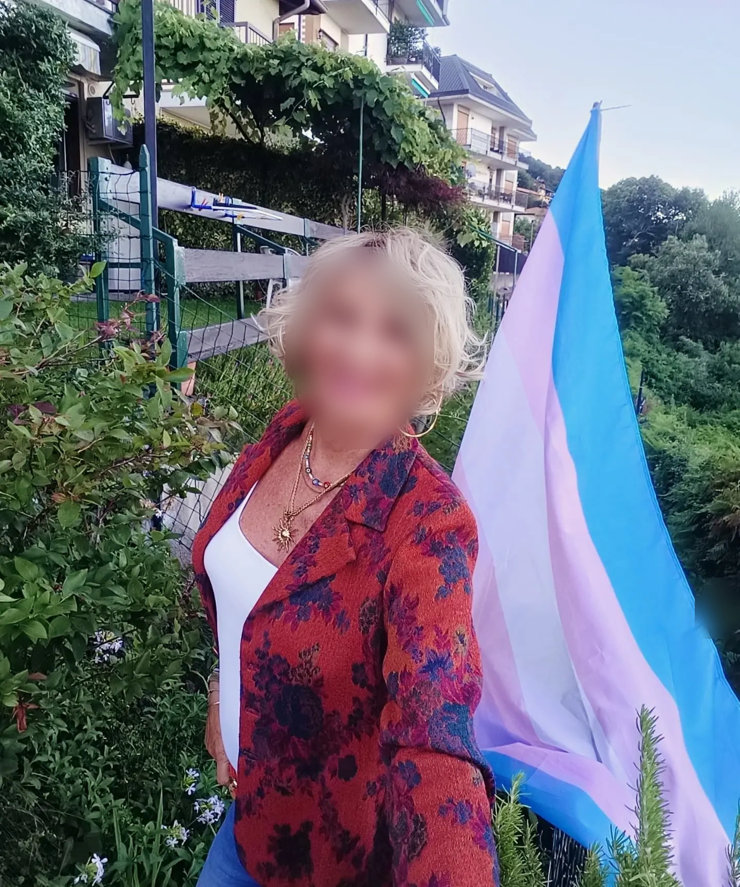 Cherche homme charmant et chaud