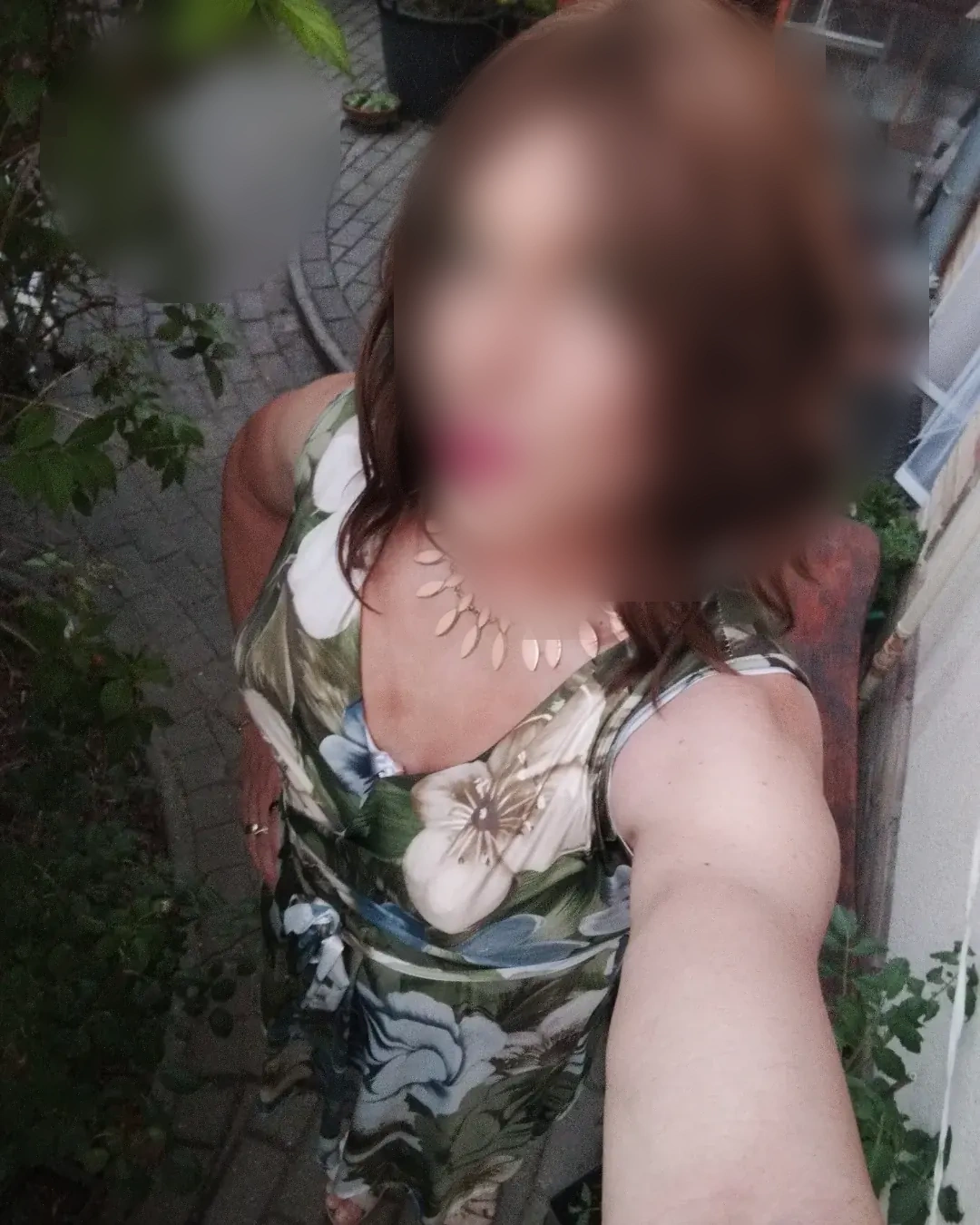 DiscreteClaire
