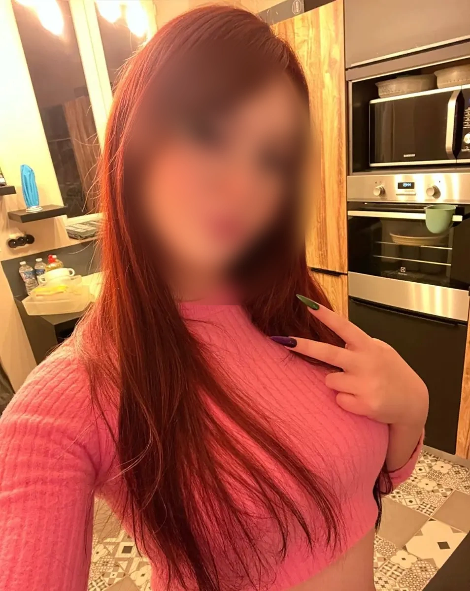 Chloe75