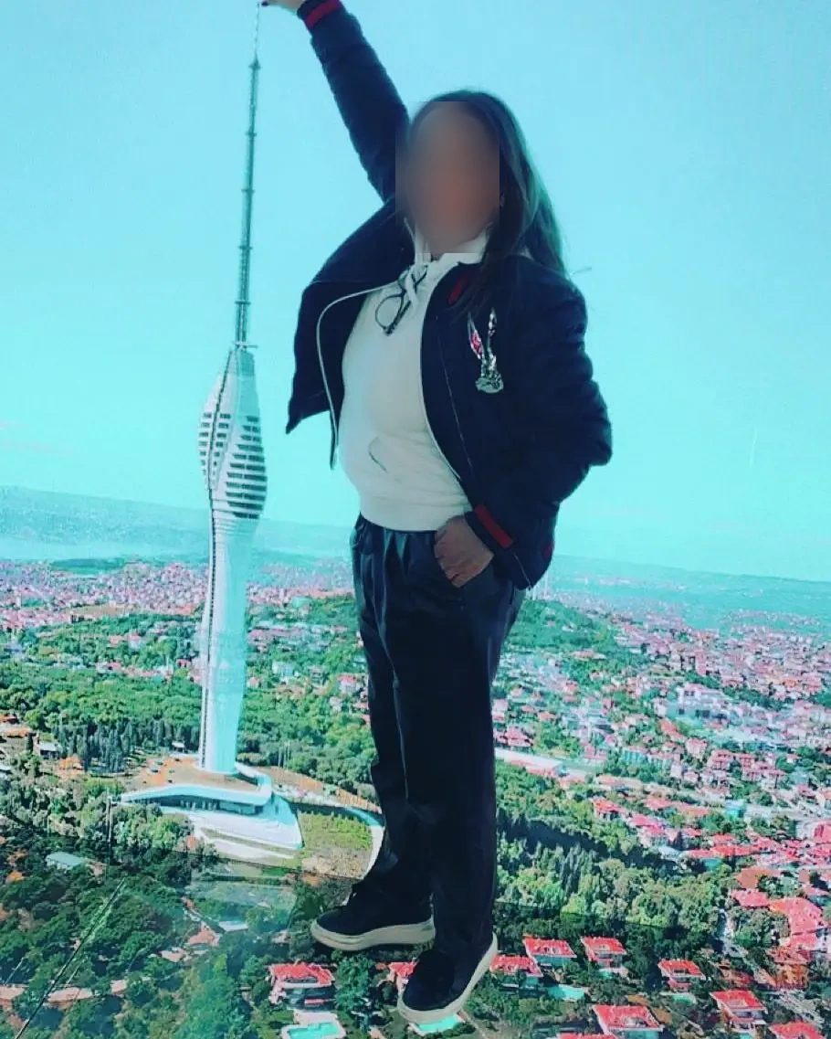 Trans passionnée cherche complice